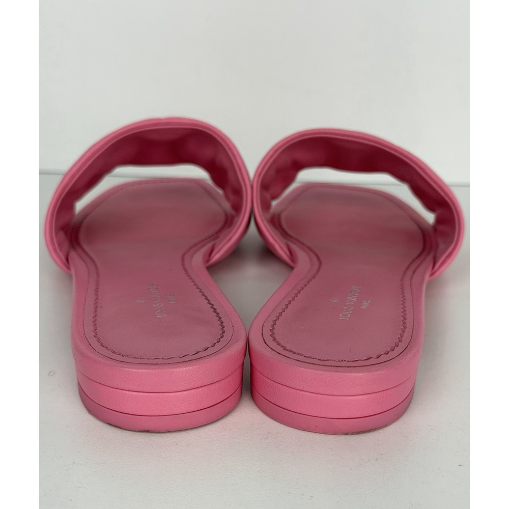Louis Vuitton Revival Flat Mules in Embossed Pink Leather 36EU (6 US) 2020 - Picture 3 of 14